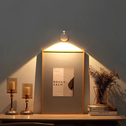 AuraSpot - LED Bewegungs-Spotlight kabellos mit Akku & dimmbar Wandlampe