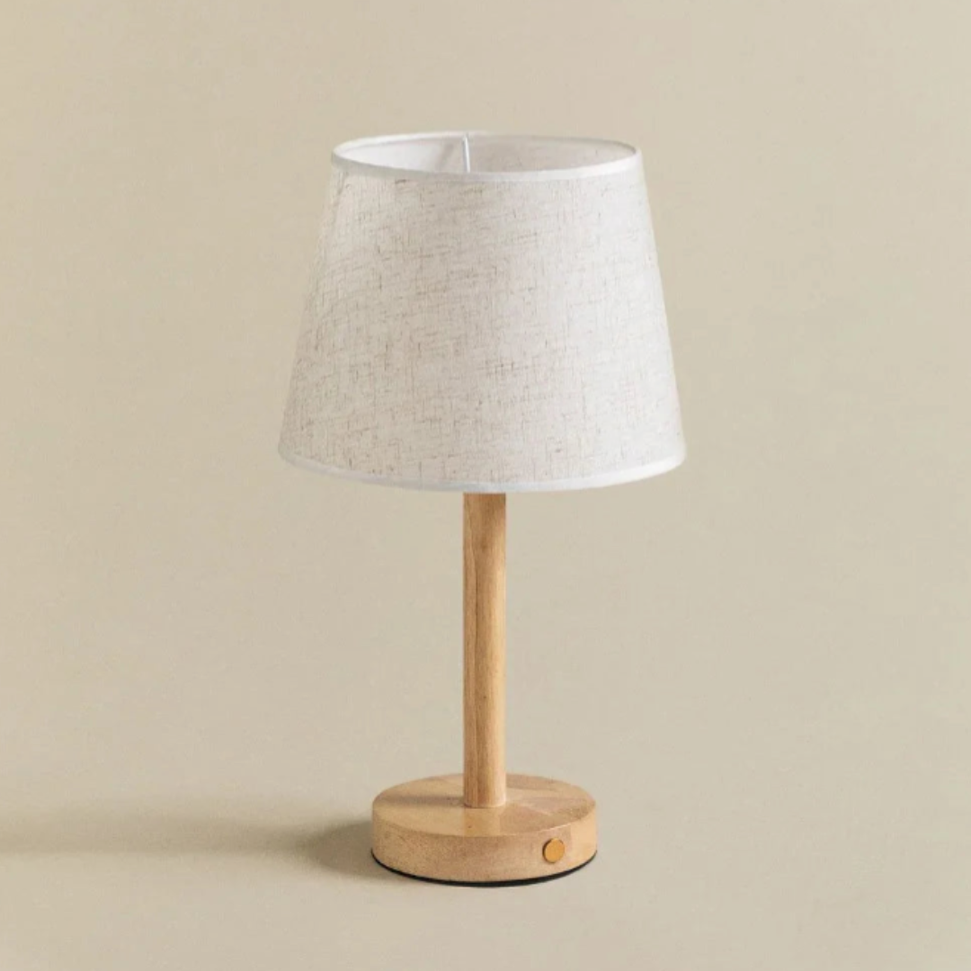 Fernlight | Minimalistische Tischlampe aus Holz