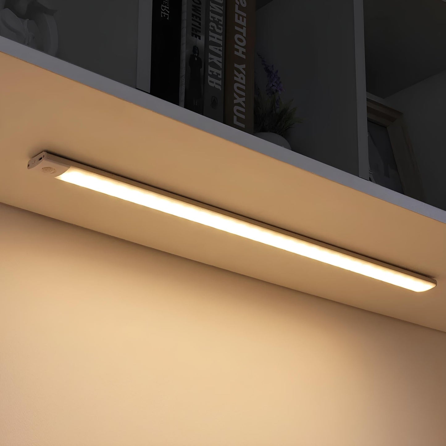 LazyStick - LED Unterbauleuchte mit Bewegungsmelder – USB Wiederaufladbare Lichtleiste Kabellos für Küche, Schrank, Flur und Treppe