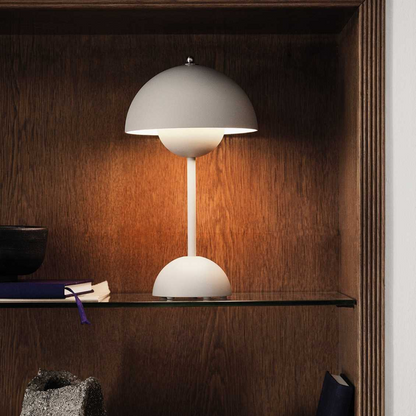 LunaGlow - Kabellose LED-Tischlampe im einzigartigen Retro-Schirmdesign