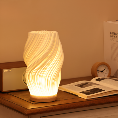 DreamWave - Moderne cremefarbene 3D-Wellenlampe mit elegantem Holzsockel