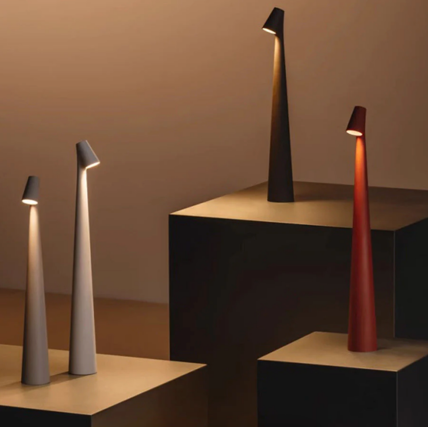 Kabellose Tischlampe mit Akku 'NordicLicht' - USB Akku Tischlampe ohne Kabel