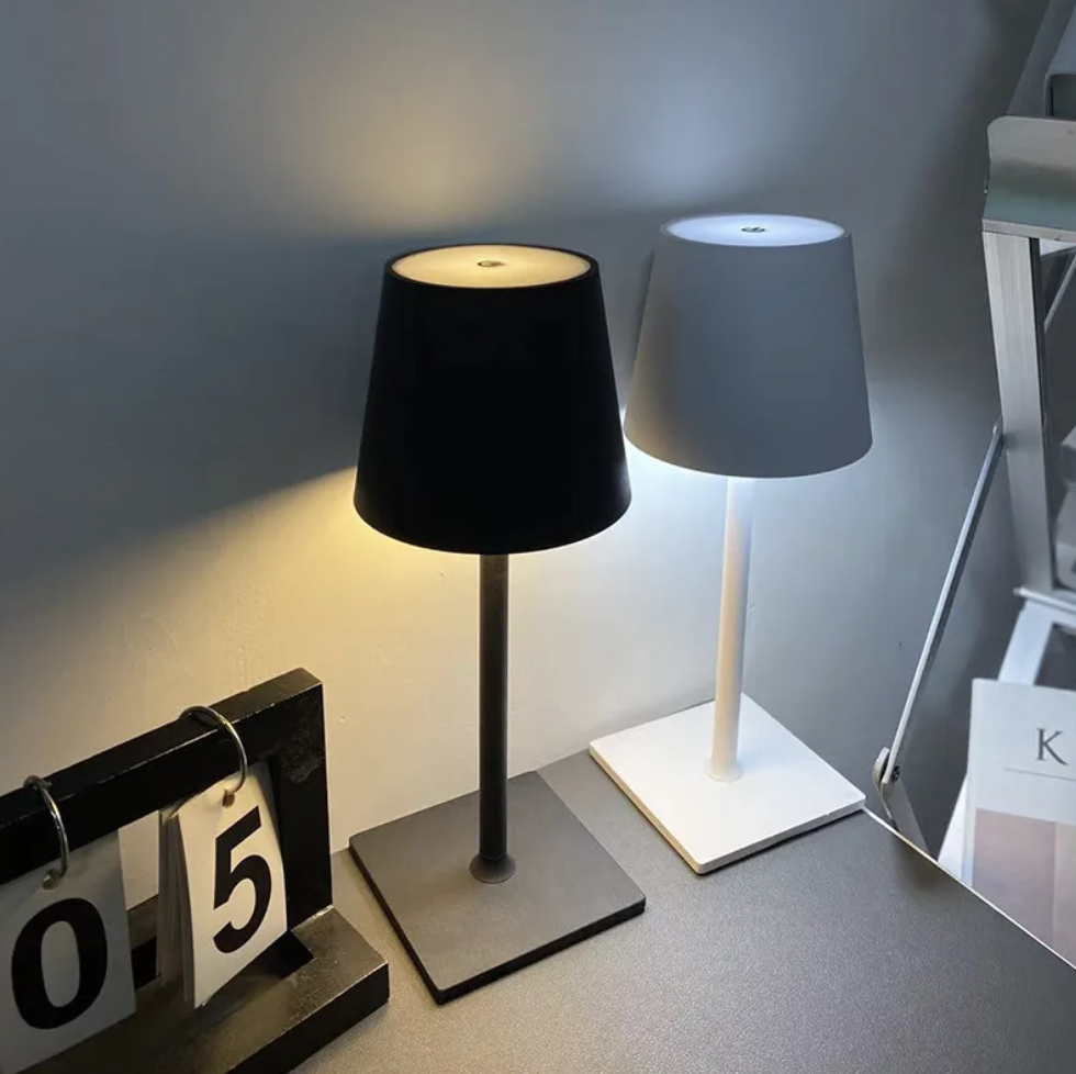 Kabellose Dimmbare LED Akku Tischlampe LauraDeko - Modern über Touch | Wohnzimmer | Leselampe | Nachttischlampe