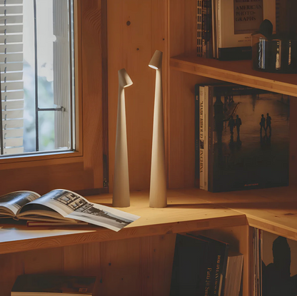Kabellose USB Akku Nachttischlampe 'NordicEleganz' - USB Akku Tischlampe ohne Kabel