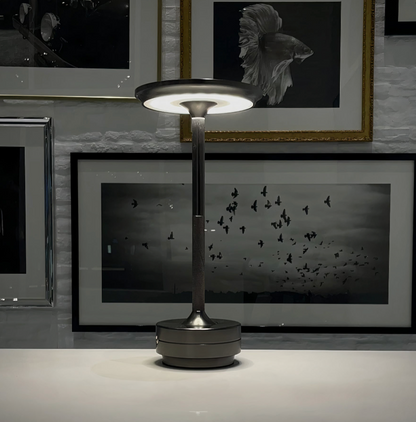 LumenArt - Dimmbare Kabellose Elegante Designer Tischleuchte