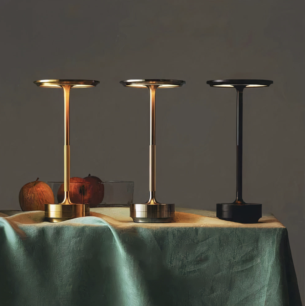 LumenArt - Dimmbare Kabellose Elegante Designer Tischleuchte
