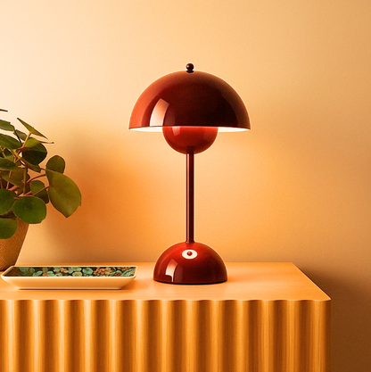 LunaGlow - Kabellose LED-Tischlampe im einzigartigen Retro-Schirmdesign